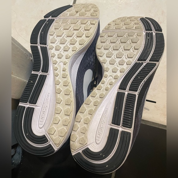 Nike Zoom Pegasus 34 women’s size 9 - Picture 5 of 7